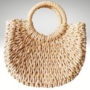 Tan Wicker Handbag with Round Handles – Lined, Drawstring Closure